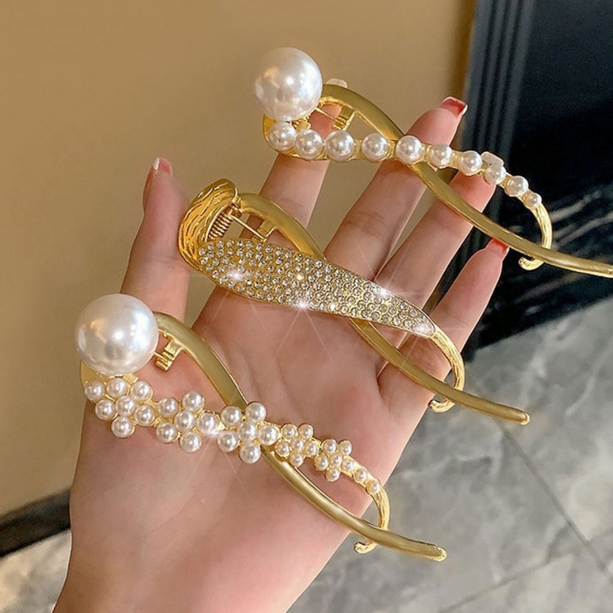 Elegant Glitter Pearl Hair Cli - đánh giá và giá Korean Daily Lifestyle